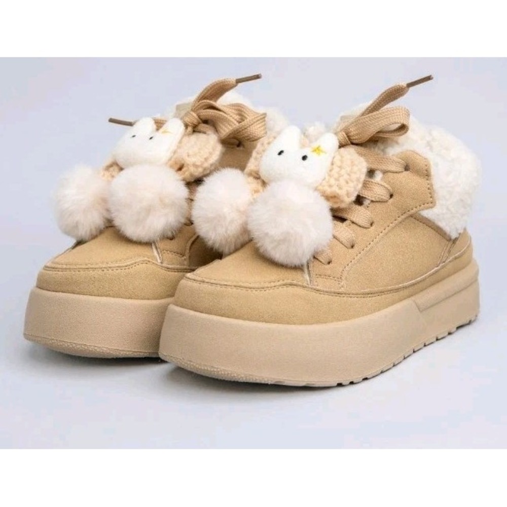 Paul Frank Cozy Bunny Ultra Chunky Platform Shoes Beige Fuzzy Sneakers Size 8 39
